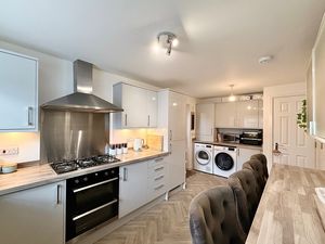 Photo 14- click for photo gallery